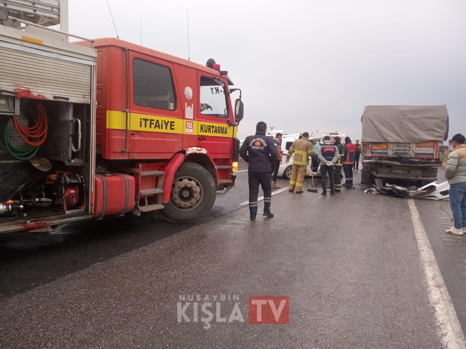 Mardin’de Tır ile Pikap Çarpıştı: 1 Yaralı