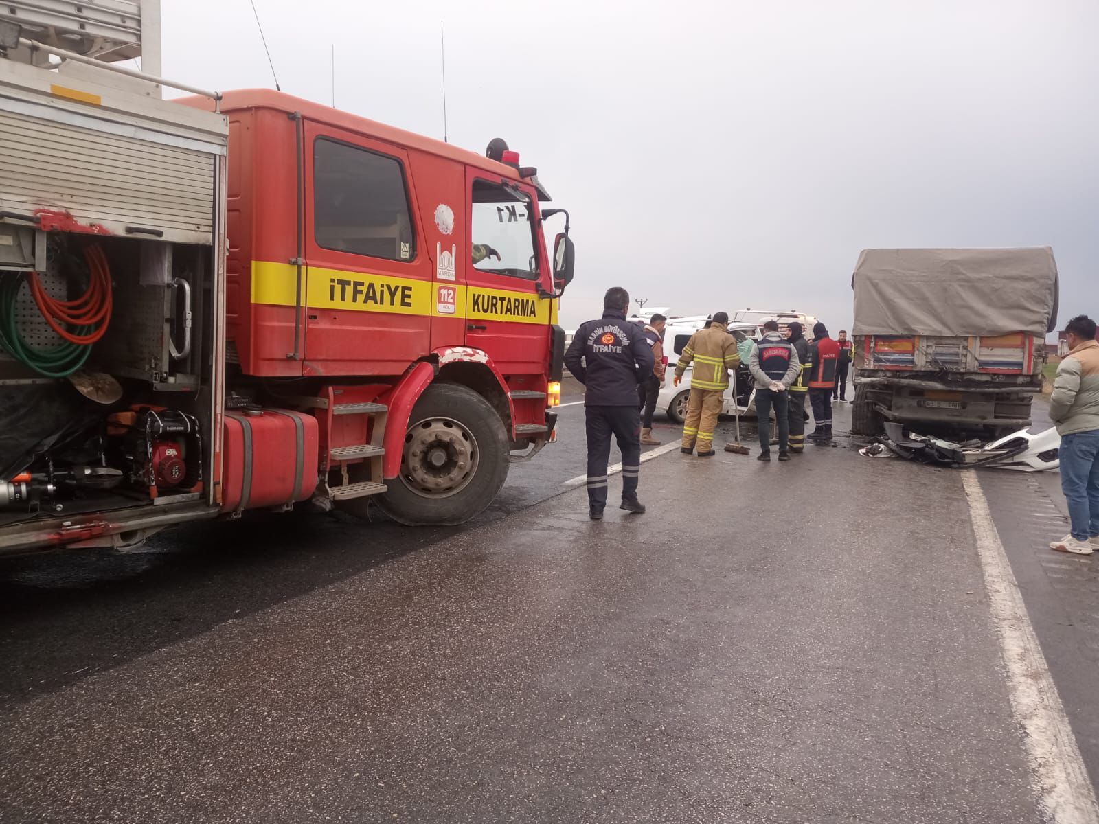 Mardin’de Tır ile Pikap Çarpıştı: 1 Yaralı