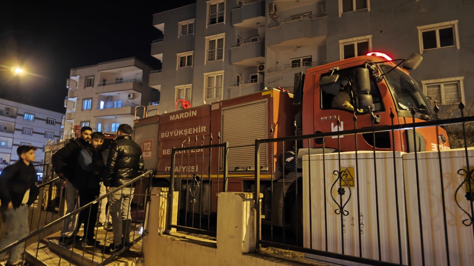 Nusaybin’de Apartman Kazanında Yangın Paniği!