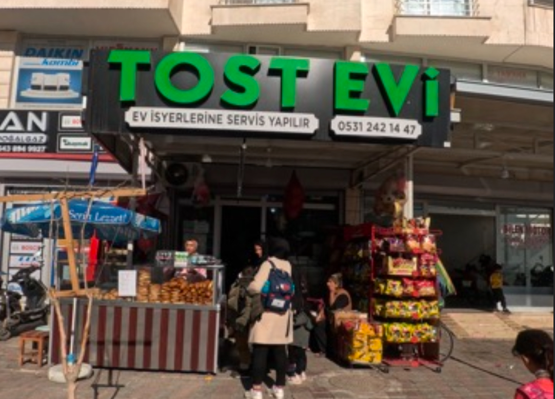 NUSAYBİN’DE LEZZETİN TEK ADRESİ: TOST EVİ! 
