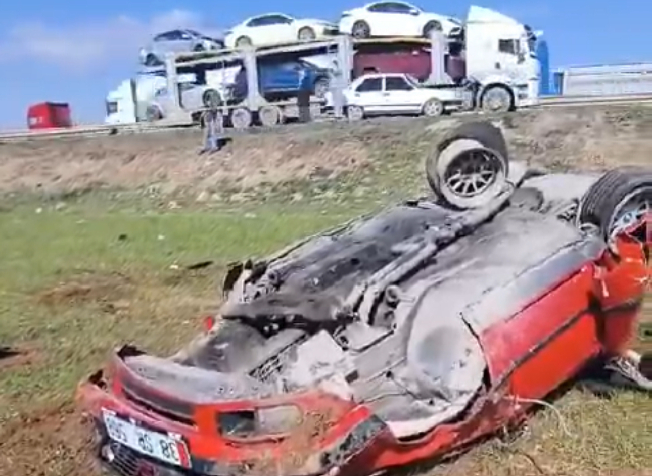 Nusaybin-Kızıltepe Yolunda Trafik Kazası: Sürücü Ağır Yaralandı