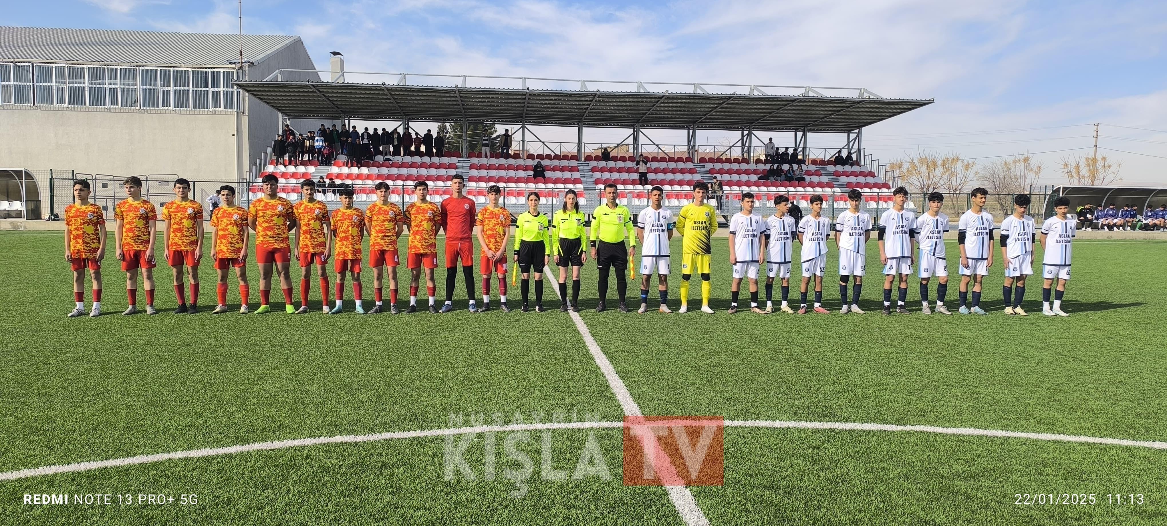 Mardin U-16 Ligi’nde Bolu’daki Yangında Hayatını Kaybedenler İçin Saygı Duruşu