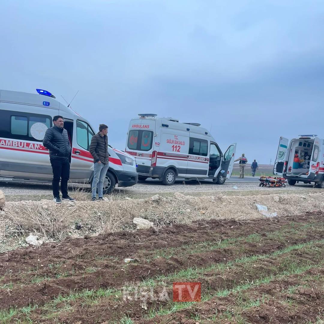Kızıltepe’de Araç Takla Attı: 3’ü Çocuk 7 Yaralı